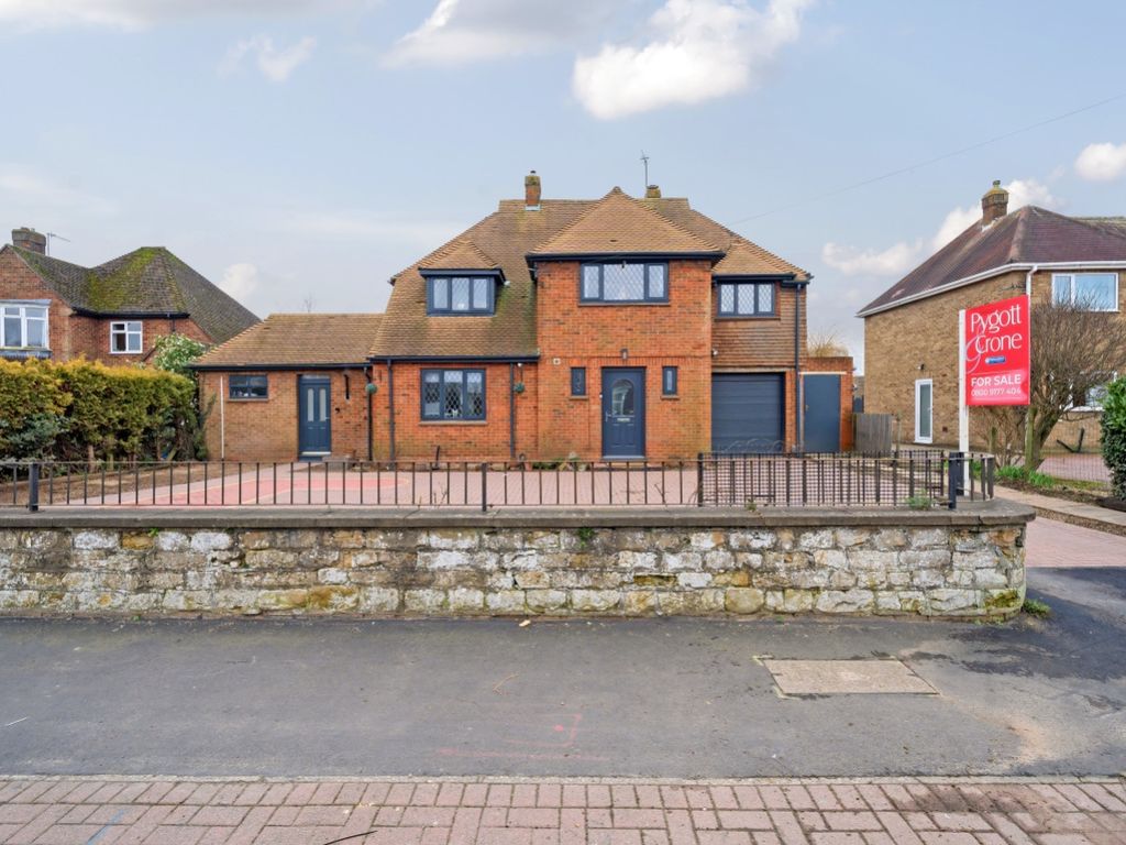 5 bed detached house for sale in Moor Lane, North Hykeham, North