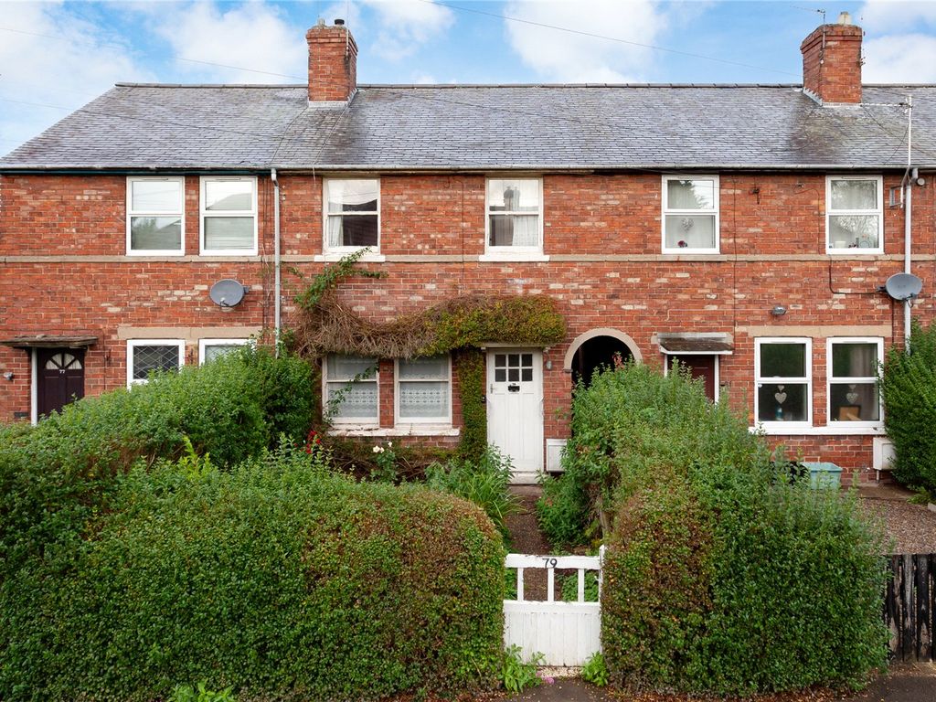 2 bed terraced house for sale in Rawdon Avenue, York, North Yorkshire