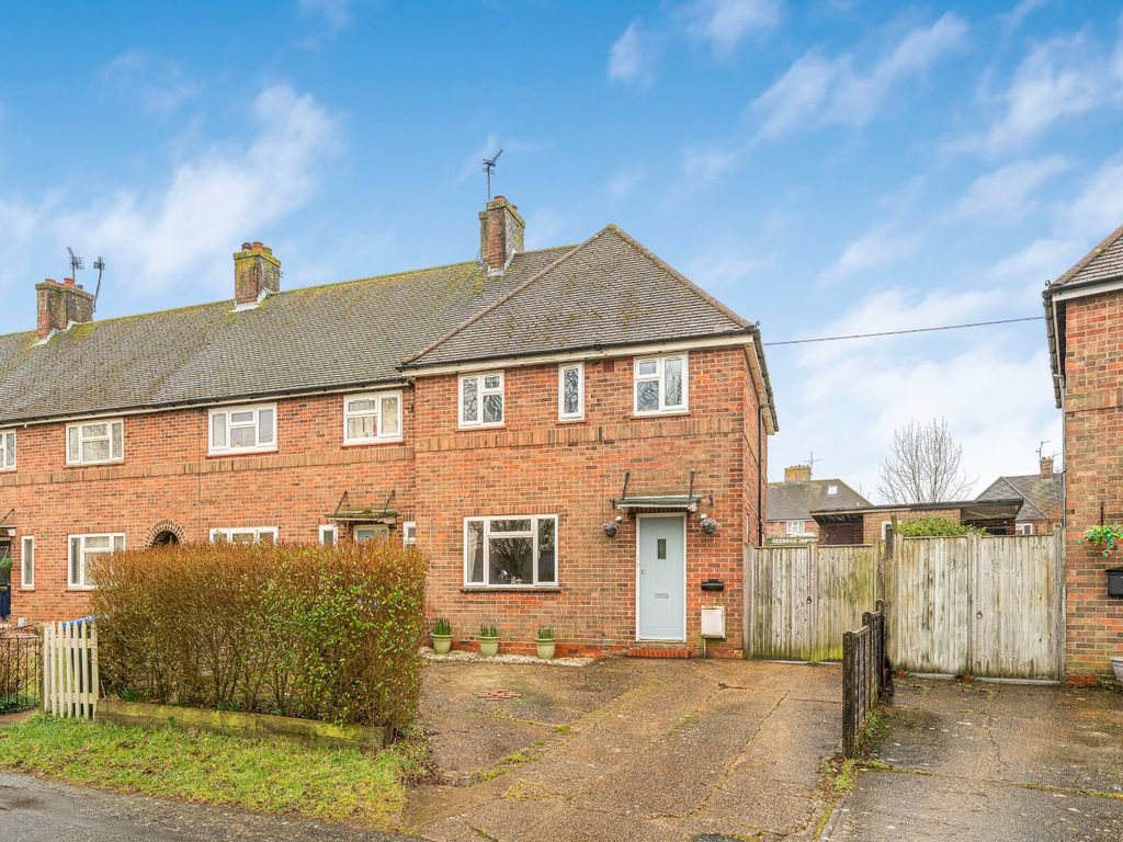 3 bed semidetached house for sale in West Park Crescent, Burgess Hill