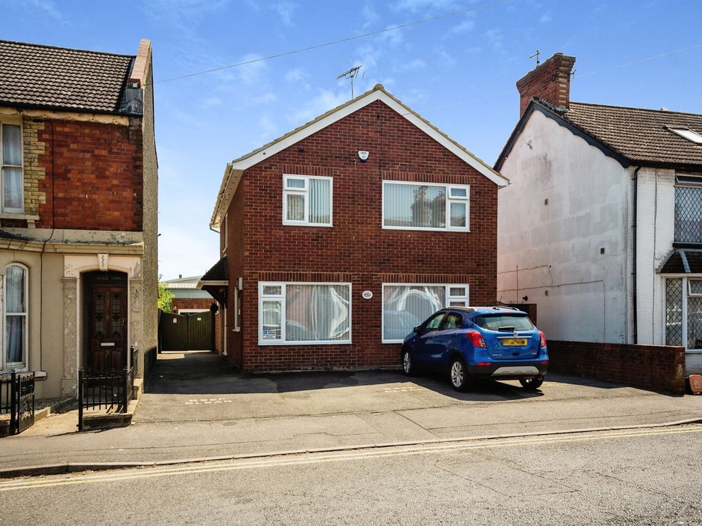 3 bed detached house for sale in Beaver Road, Ashford TN23 Zoopla