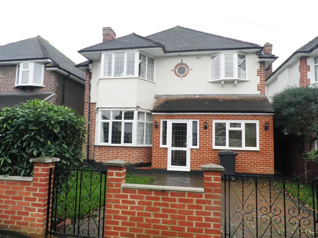 4 bed detached house to rent in Malden Road, New Malden KT3, £3,800 pcm