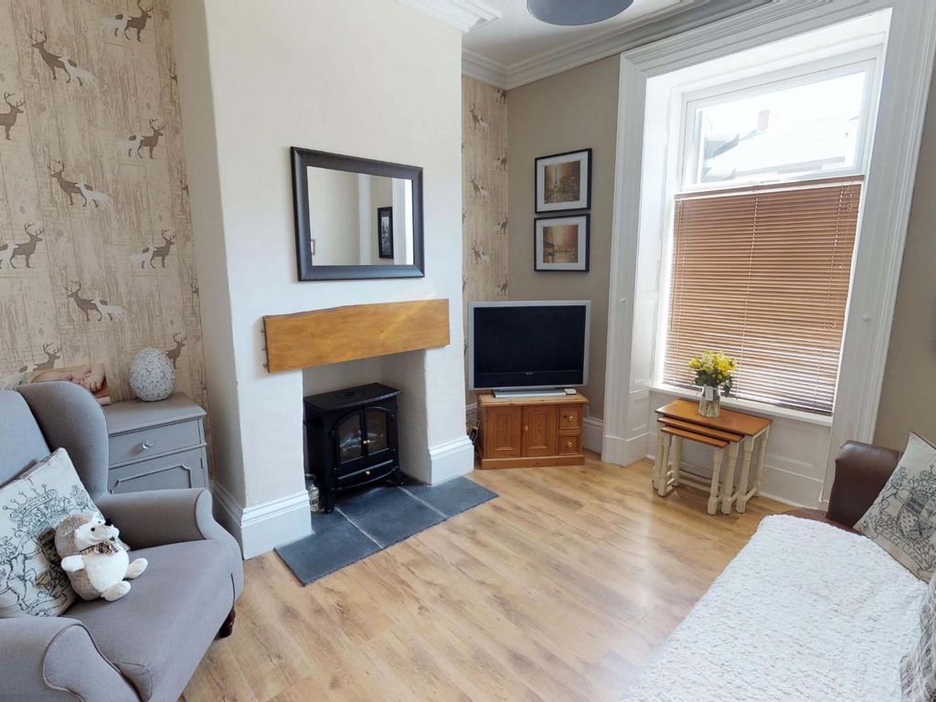 2 bed terraced house to rent in Bolton Road, Darwen BB3, £695 pcm Zoopla