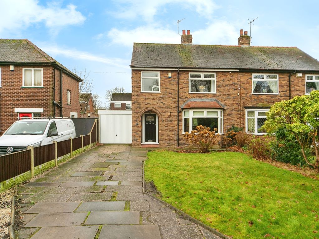 3 bed semidetached house for sale in Hood Lane North, Warrington WA5