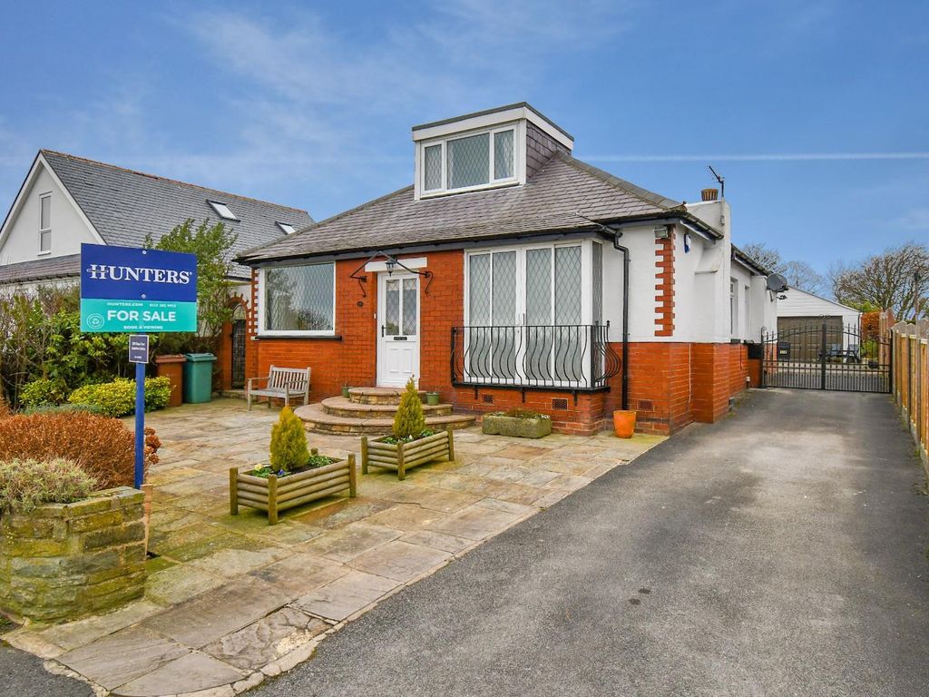 3 bed detached bungalow for sale in Greenfield Avenue, Guiseley, Leeds