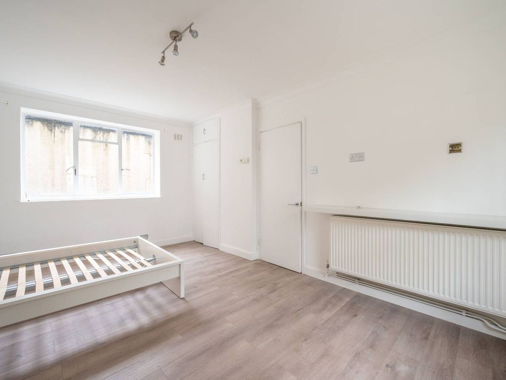 Gloucester Place, Regent's Park, London NW1  