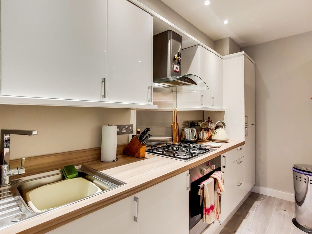 London Stile, London W4