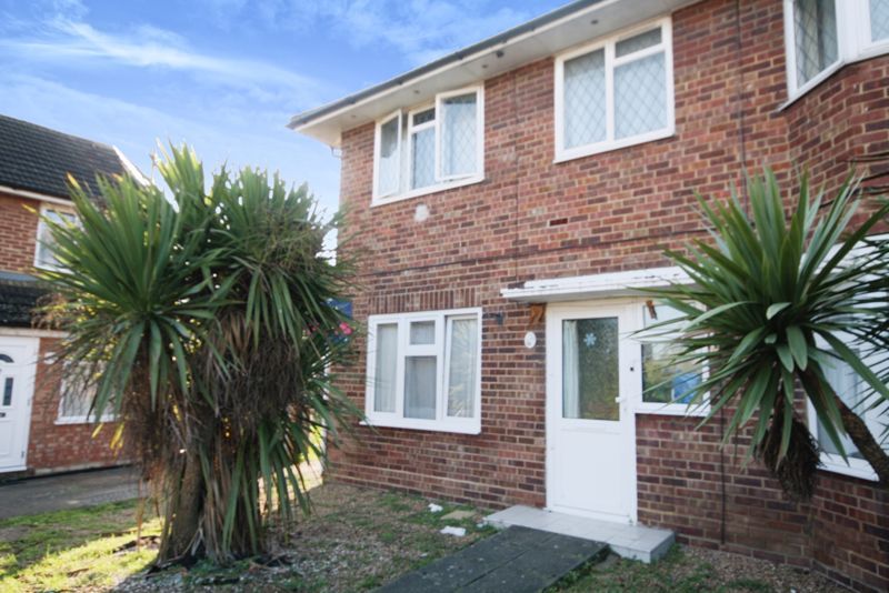 2 bed for sale in Newbury Close, Northolt UB5 Zoopla
