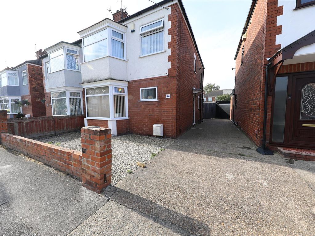 3 bed semidetached house for sale in Faraday Street, Hull HU9, £