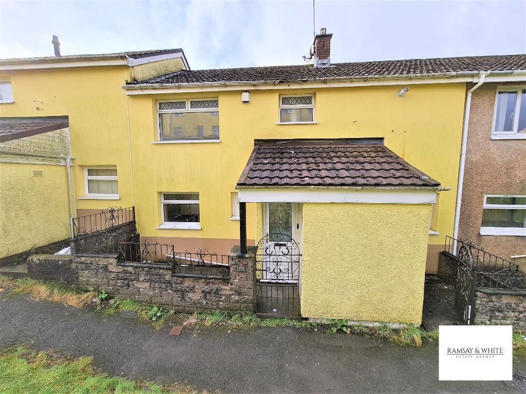 3 bed terraced house to rent in Clover Road, Merthyr Tydfil CF47, £650