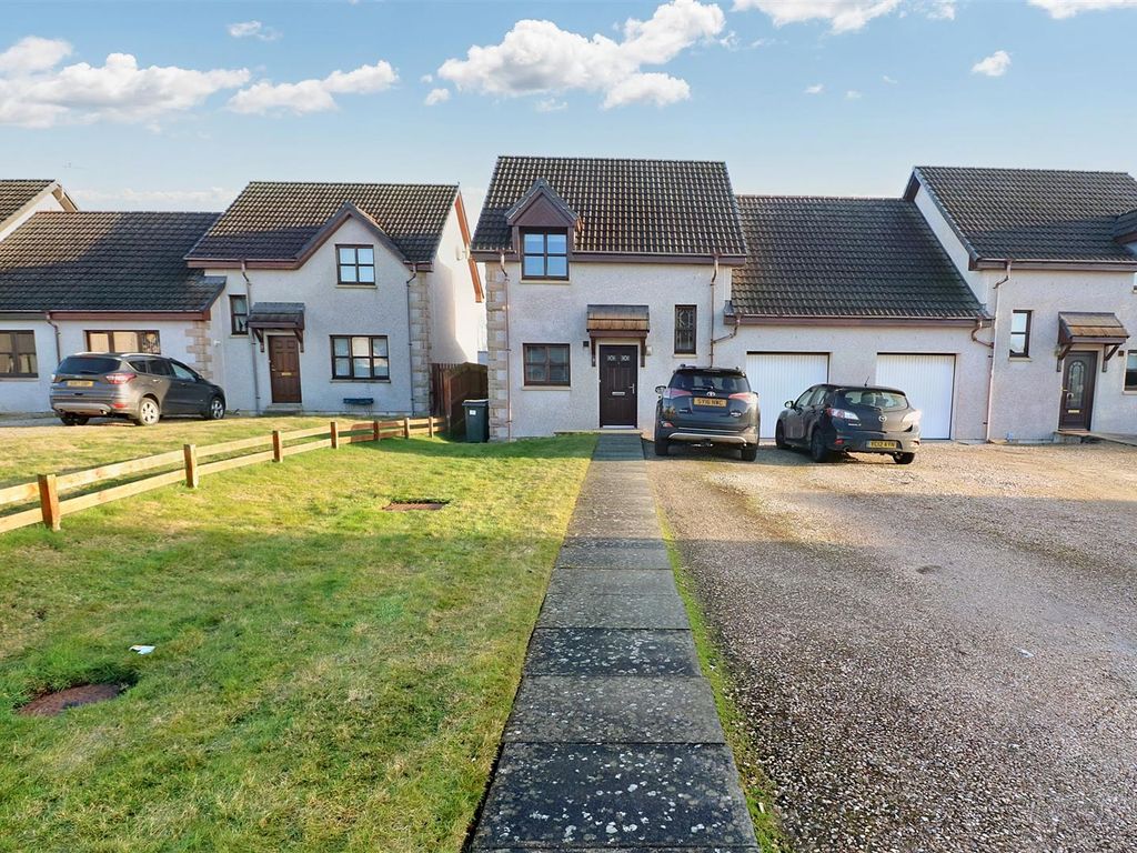 3 bed link detached house for sale in Birnie Drive, Elgin IV30, £