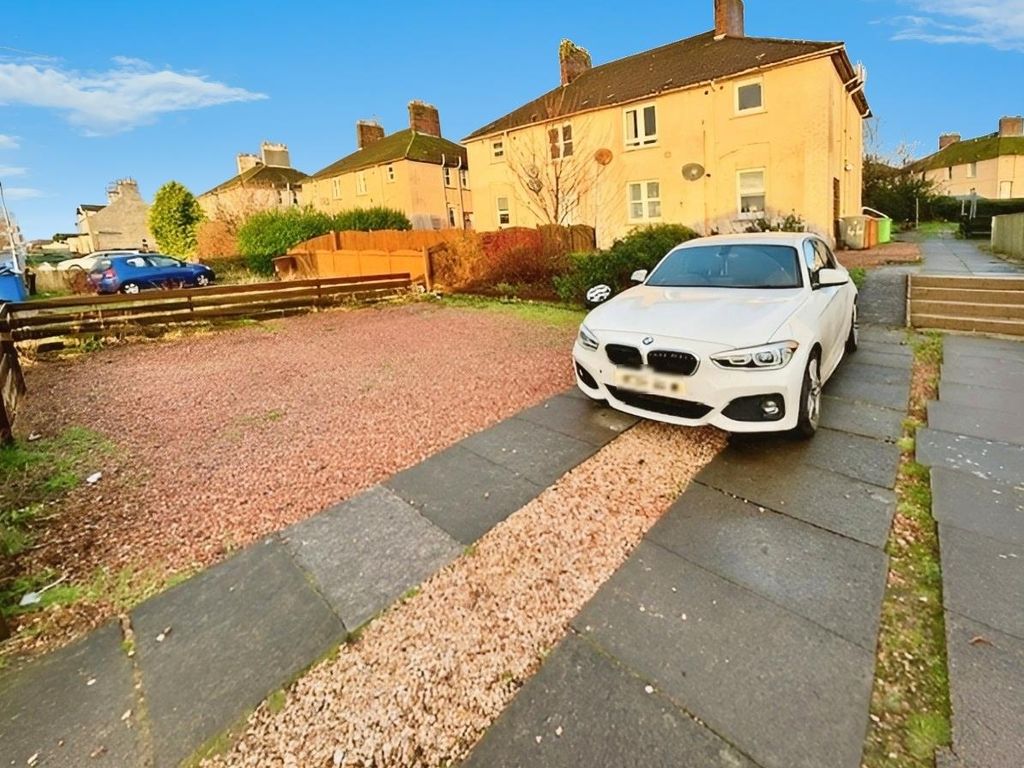 2 bed flat for sale in Strathore Road, Thornton, Kirkcaldy KY1, £75,000