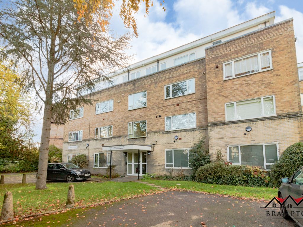 St Anns Court, Sunningfields Road, Hendon NW4