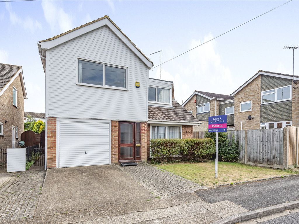 4 bed detached house for sale in Fairacres, Ruislip, Middlesex HA4 Zoopla