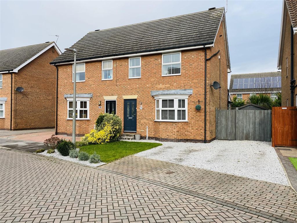 3 bed semidetached house for sale in Swan Lane, Goole DN14 Zoopla