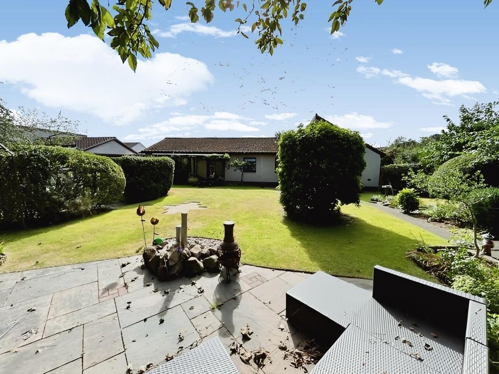 3 bed detached bungalow for sale in The Wynd, Dalgety Bay, Dunfermline