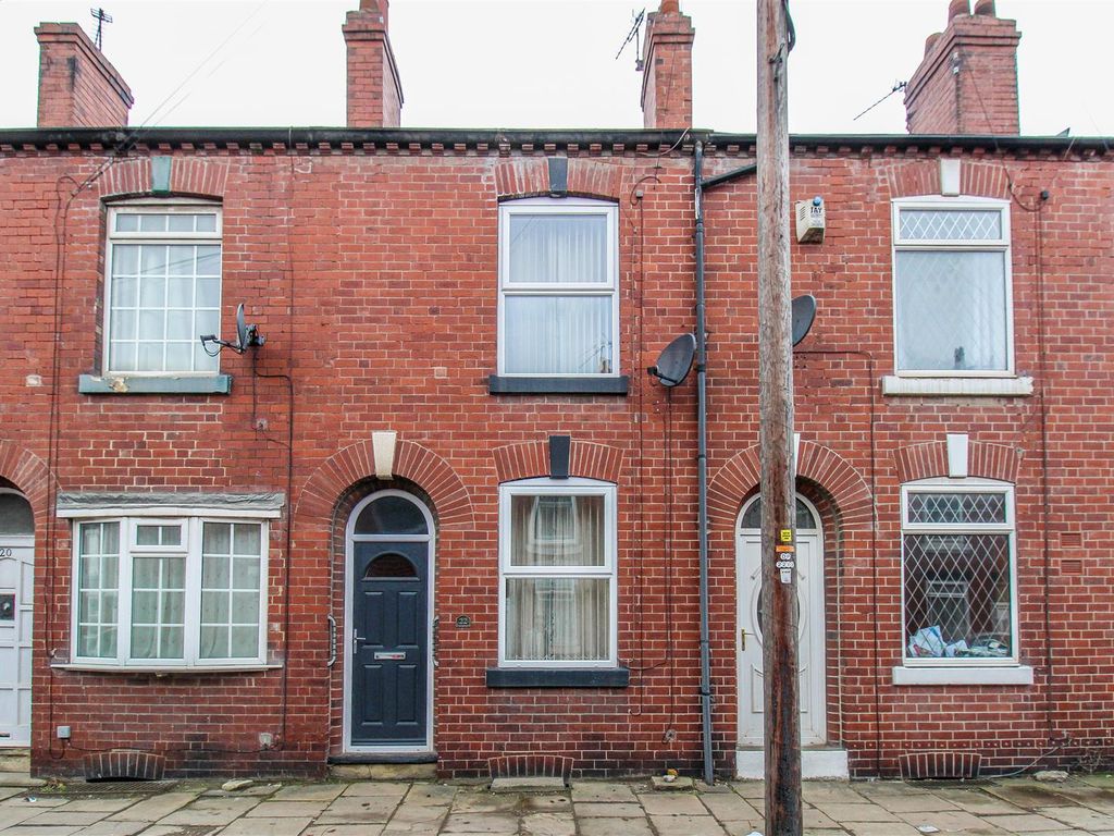 2 bed terraced house for sale in Whitehall Street, Wakefield WF2 Zoopla