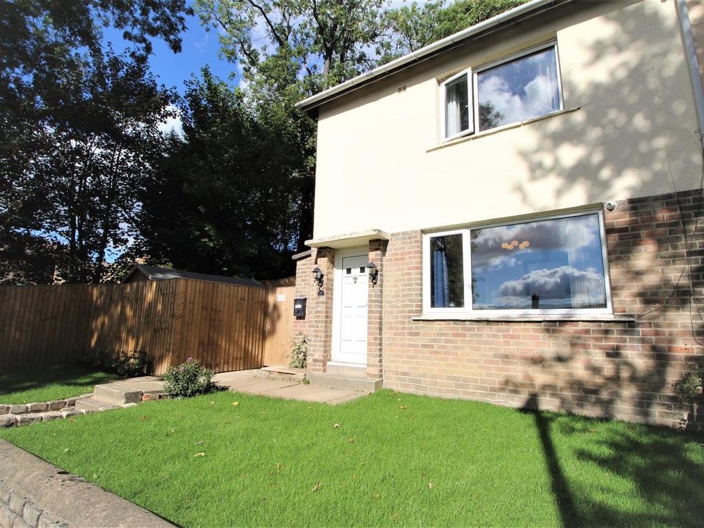 2 bed semidetached house for sale in Greenfield Avenue, Shipley BD18 Zoopla