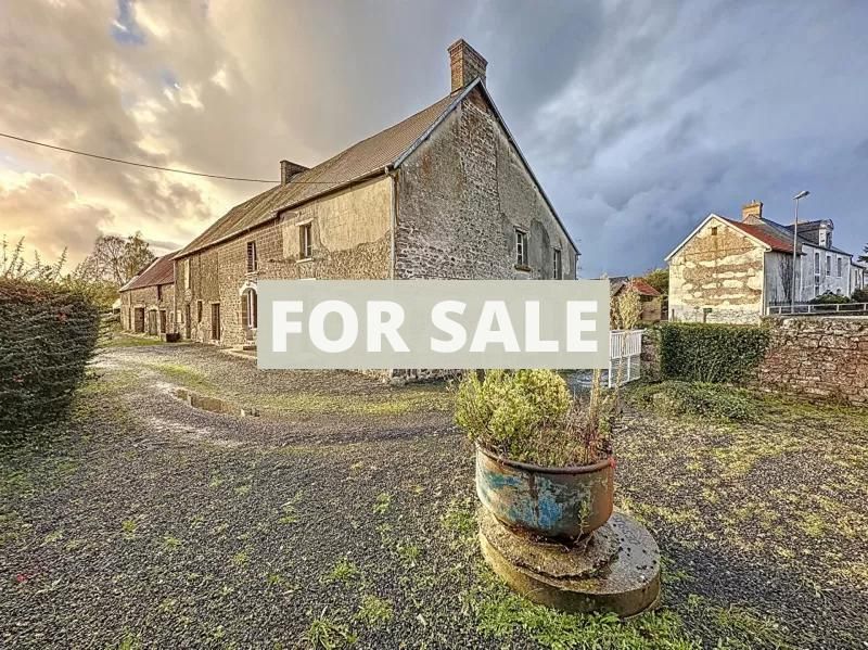 6 bed farmhouse for sale in Fervaches, BasseNormandie, 50420, France