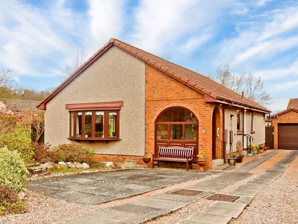 3 bed bungalow for sale in Thomastoun Drive, Cupar KY15 Zoopla
