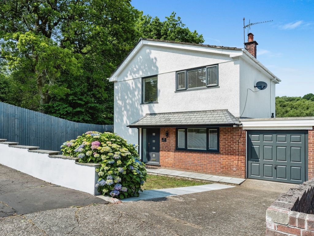 5 bed detached house for sale in Southerndown Avenue, Mayals SA3 Zoopla