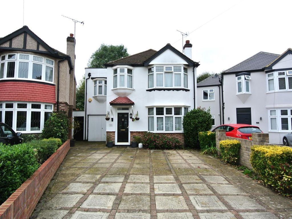 Ashview Gardens, Ashford TW15  