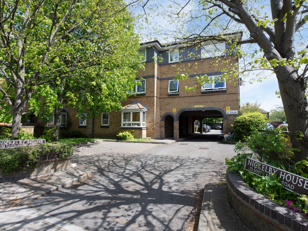 1 bed flat for sale in South Ealing Road, London W5, £300,000 Zoopla