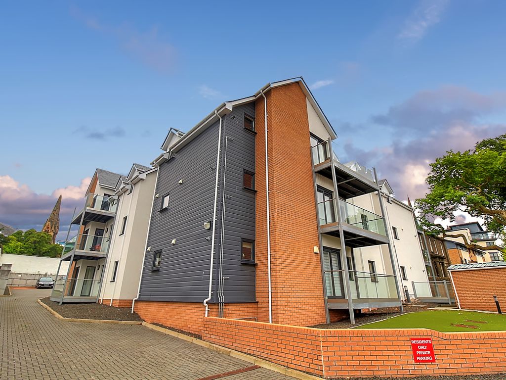 2 bed flat for sale in Roseangle, Dundee DD1, £235,000 Zoopla