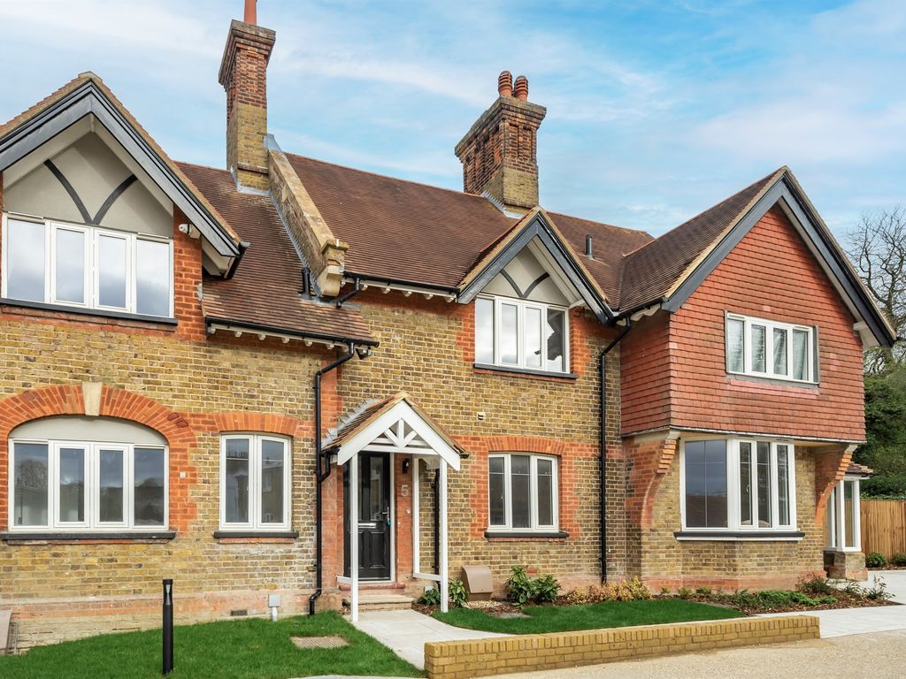 New home, 3 bed terraced house for sale in Bulbourne Yard, Bulbourne