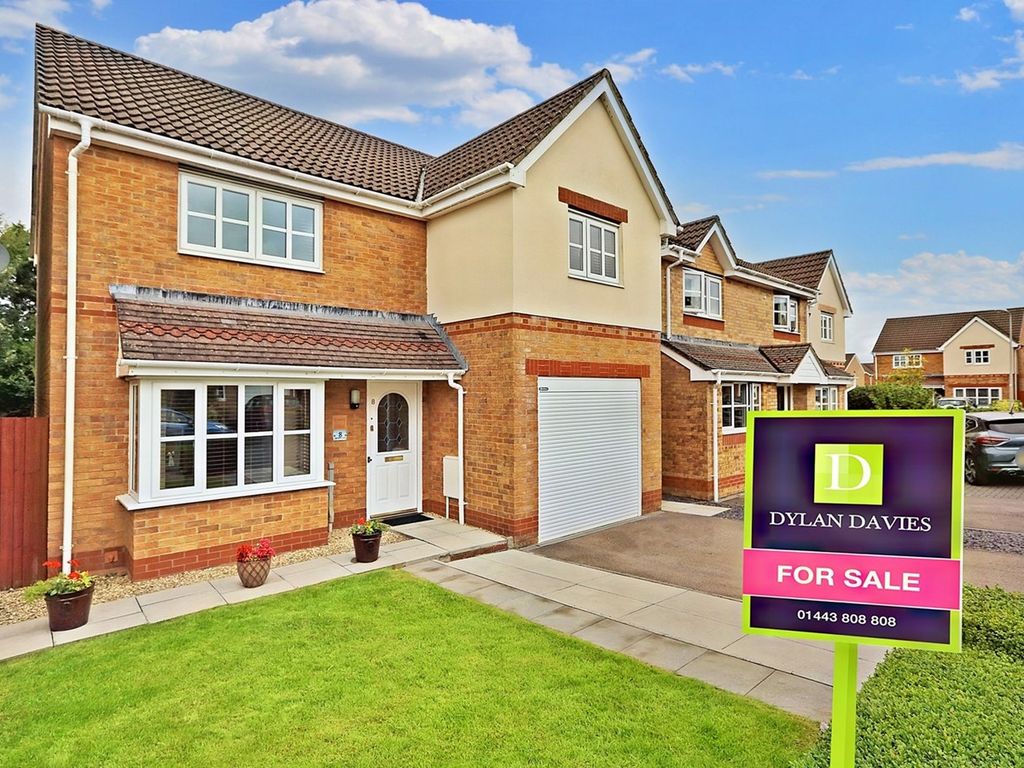 4 bed detached house for sale in Blackthorn Court, Llanharry, Pontyclun