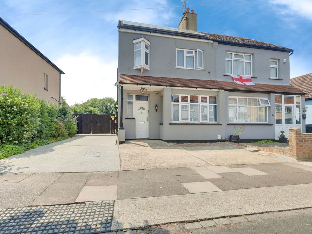 3 bed semidetached house for sale in Westbury Road, SouthendOnSea