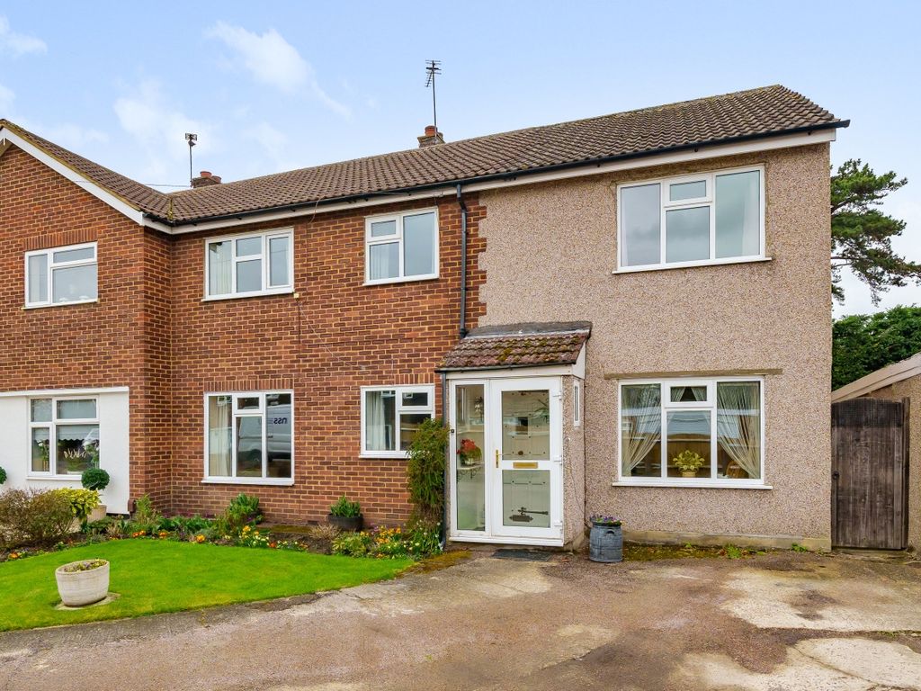 4 bed semidetached house for sale in Eynswood Drive, Sidcup DA14 Zoopla