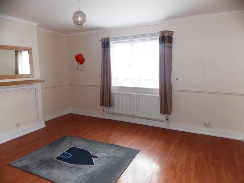 1 bed flat to rent in Norbury Road, Thornton Heath CR7, £1,150 pcm Zoopla