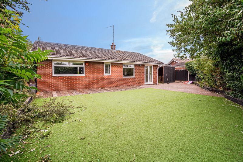 3 bed detached bungalow for sale in Arundel Drive, Retford DN22 Zoopla