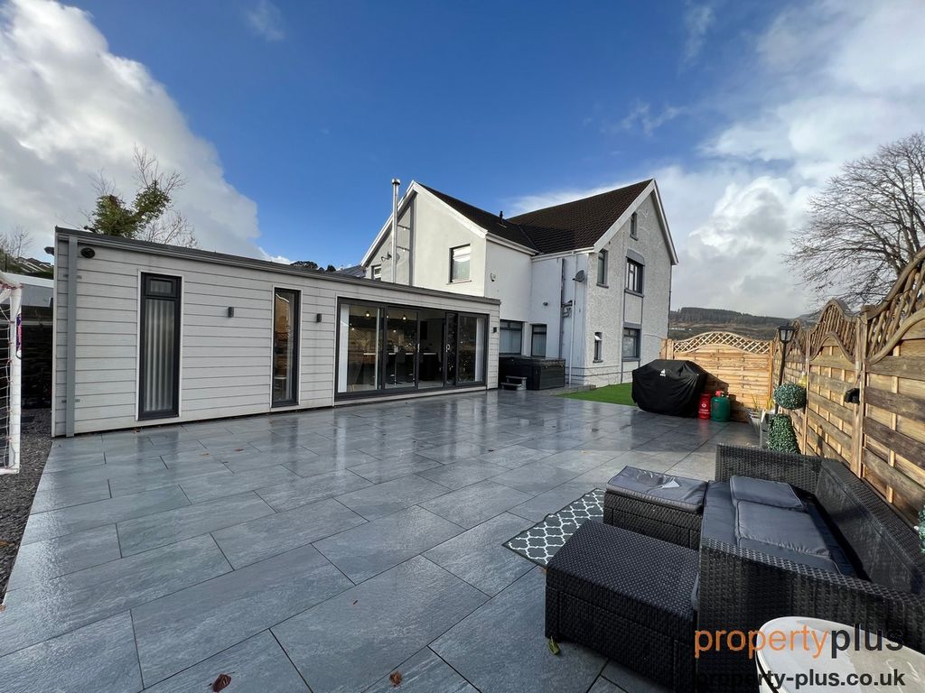 Llanfair Road Tonypandy -, Tonypandy CF40  