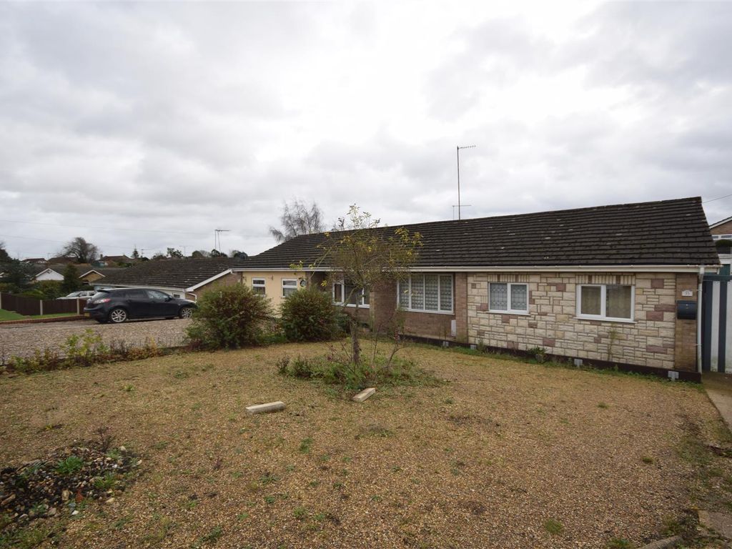 2 bed semidetached bungalow for sale in Borrowdale Drive, Norwich NR1