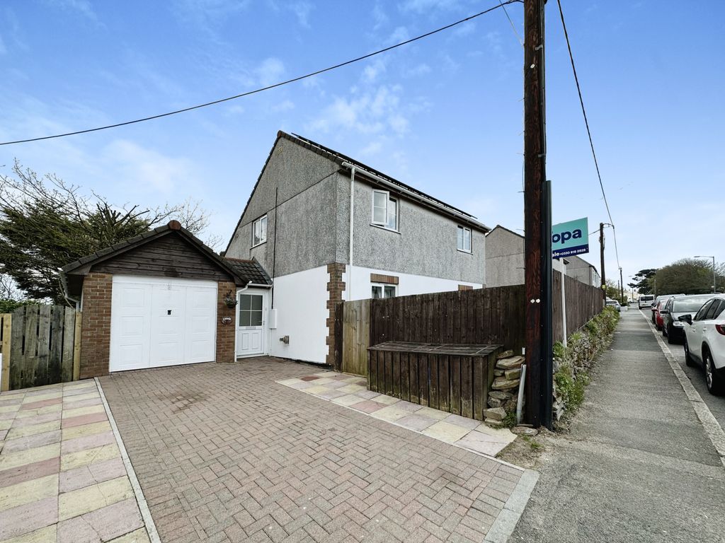 5 bed detached house for sale in St. Francis Road, St. Columb Road, St