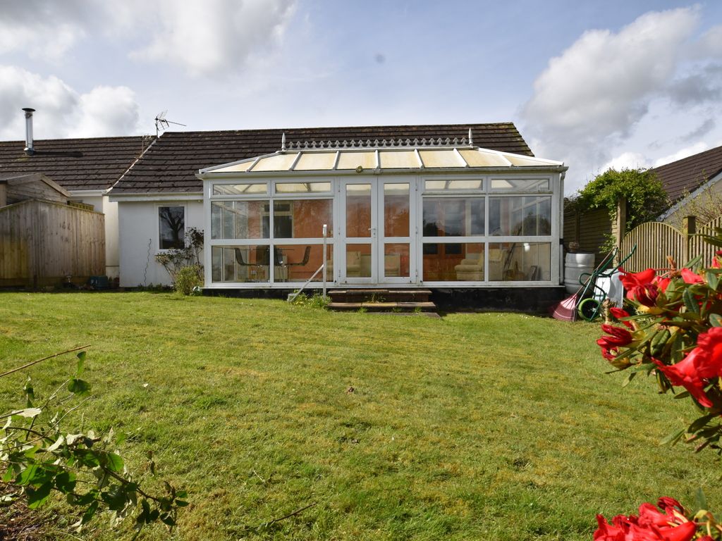 3 bed bungalow for sale in Lakelands Close, Witheridge, Tiverton, Devon