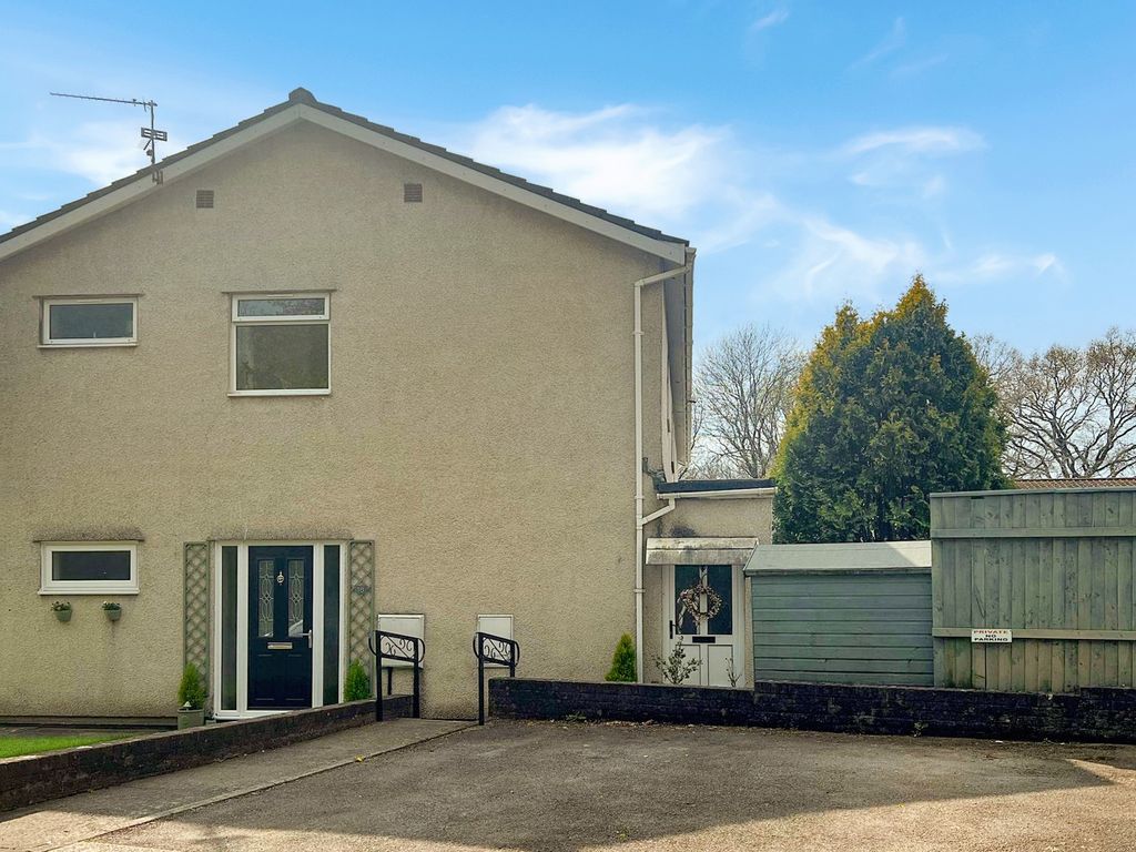 2 bed for sale in BlaenYCoed, Rhiwbina, Cardiff CF14 Zoopla