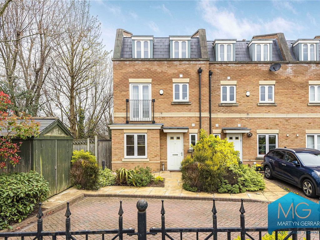 4 bed end terrace house for sale in Woodside Grange Road, London N12 Zoopla