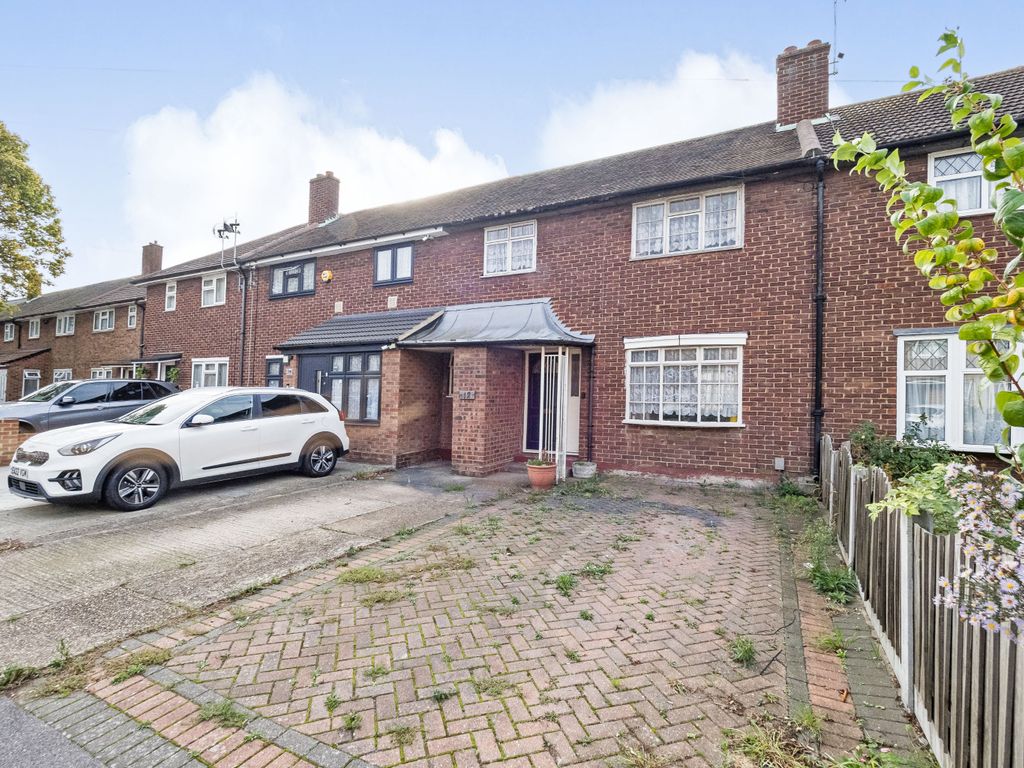 3 bed terraced house for sale in Roycraft Avenue, Barking IG11 Zoopla