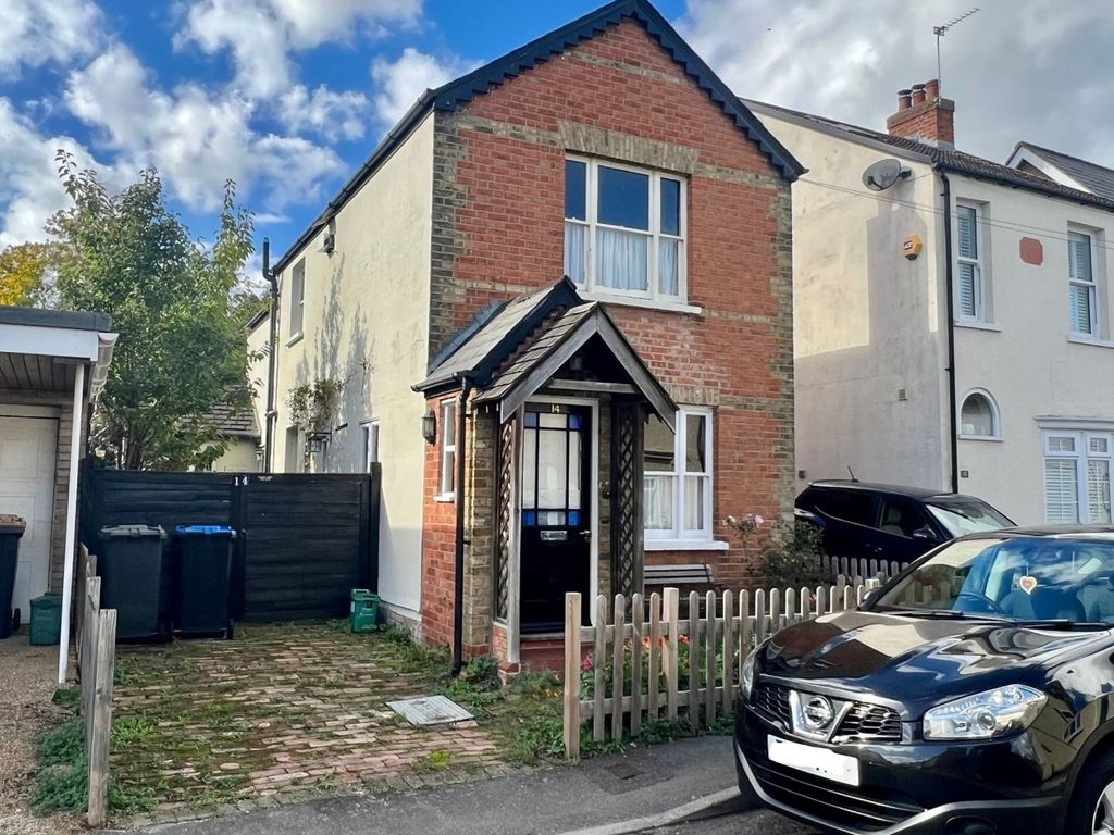 North Street, Egham, Surrey TW20  