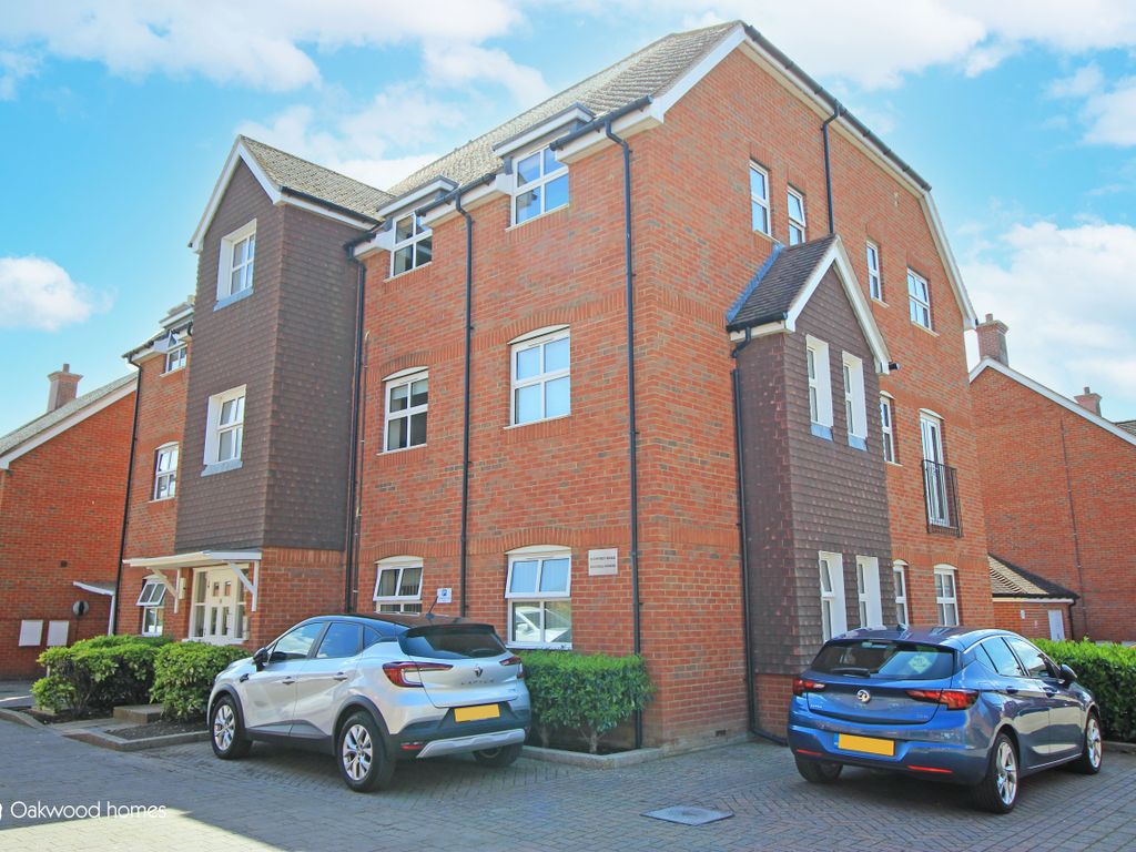 2 bed flat for sale in Minster Road, Monkton, Ramsgate CT12 Zoopla
