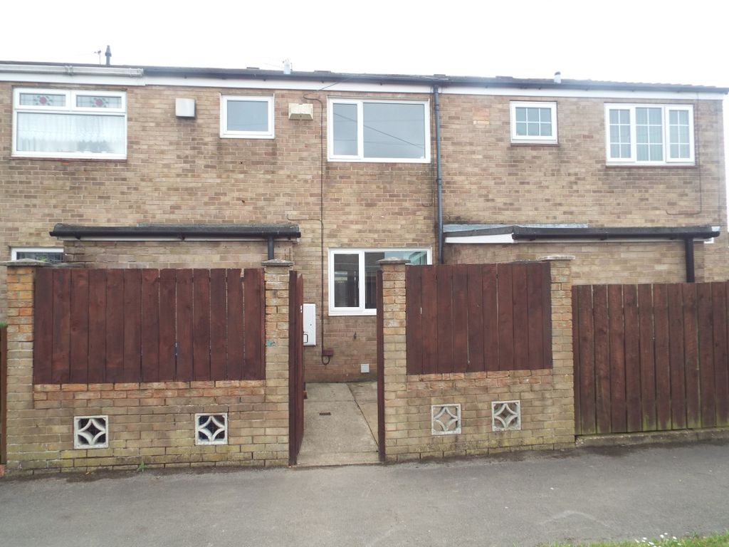 3 bed terraced house for sale in Hambledon Close, Bransholme, Hull HU7