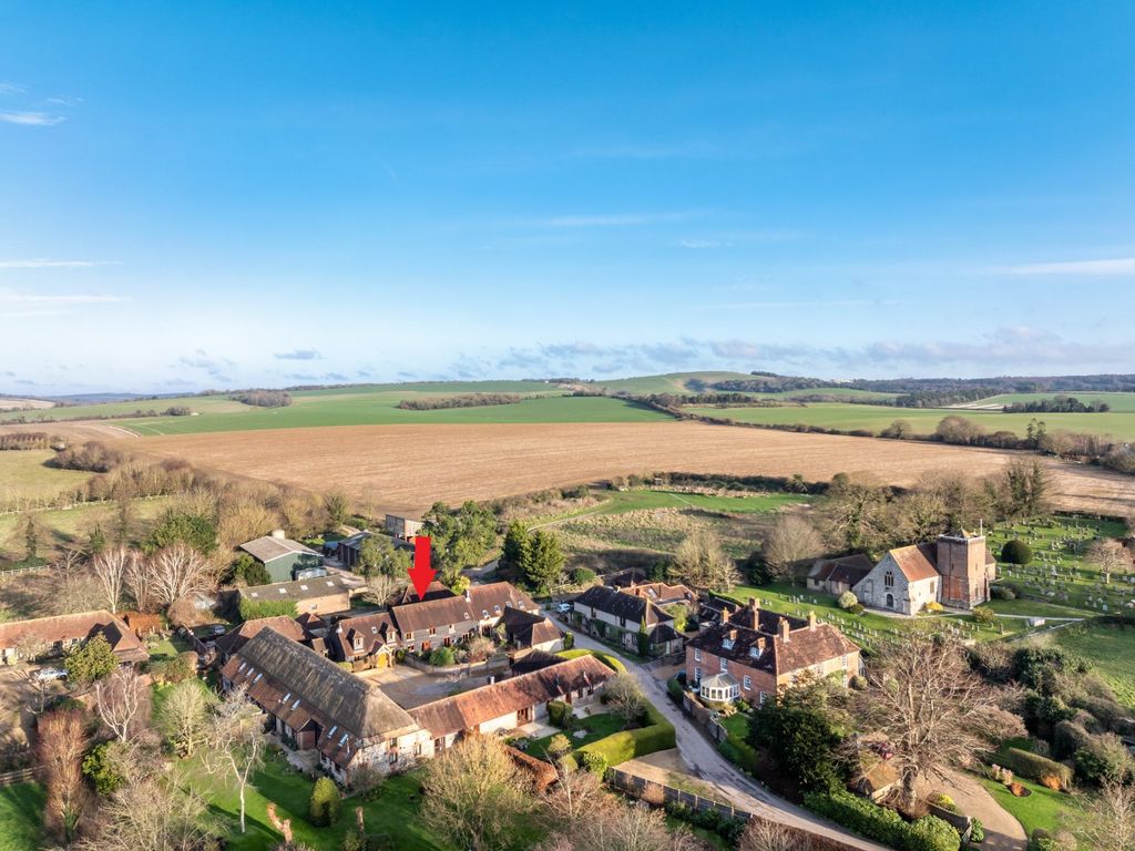 3 bed barn conversion for sale in Pook Lane, East Lavant, Chichester