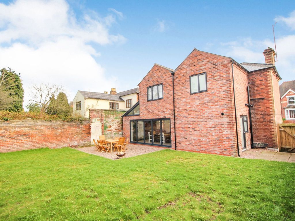 3 bed detached house for sale in Kidderminster Road, Bewdley DY12, £