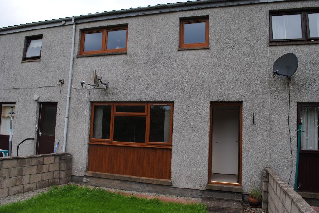 3 bed terraced house to rent in Cairnie Crescent, Arbroath, Angus DD11 Zoopla