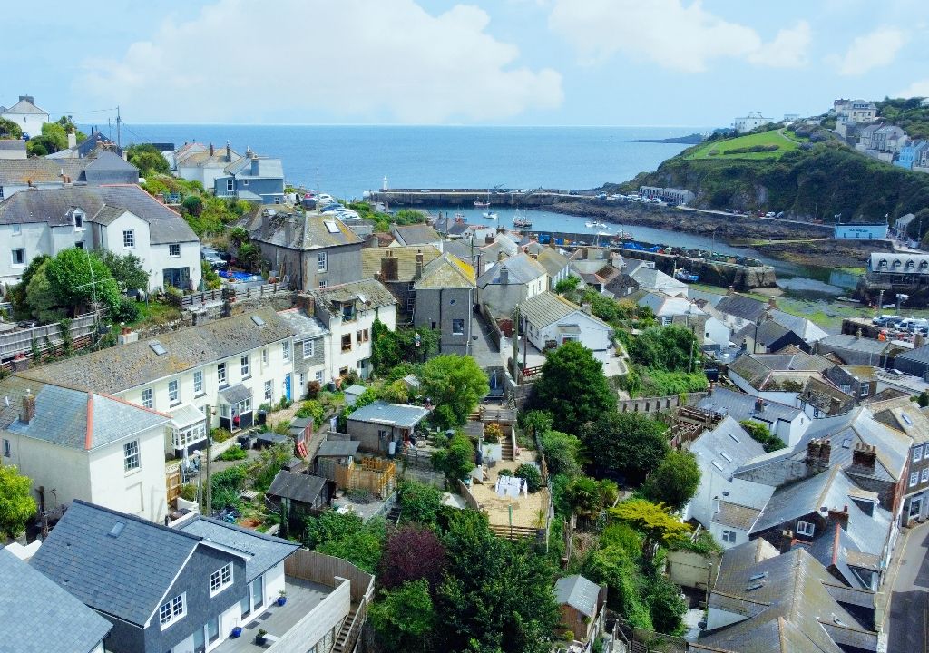 2 bed cottage for sale in Bank Terrace, Mevagissey, Cornwall PL26 Zoopla