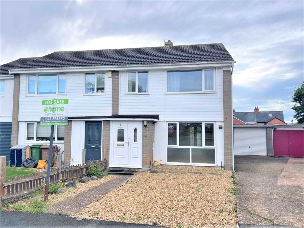 3 bed semidetached house for sale in Playmoor Drive, Pinhoe, Exeter
