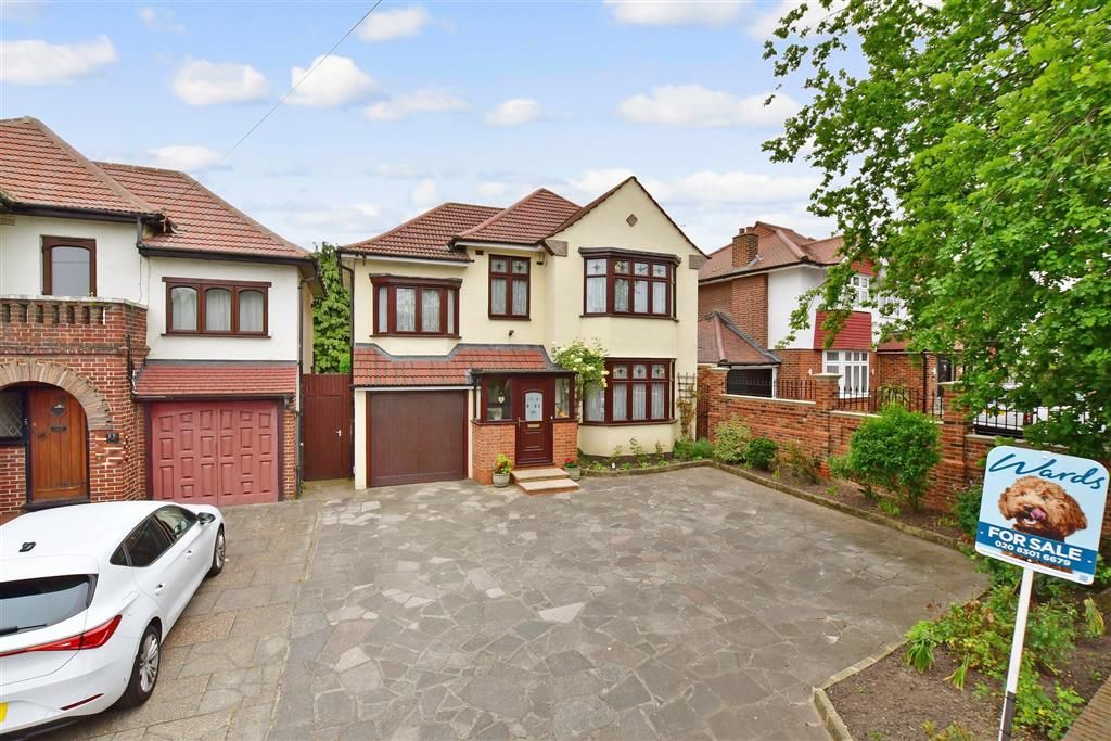 5 bed detached house for sale in Danson Road, Bexleyheath, Kent DA6