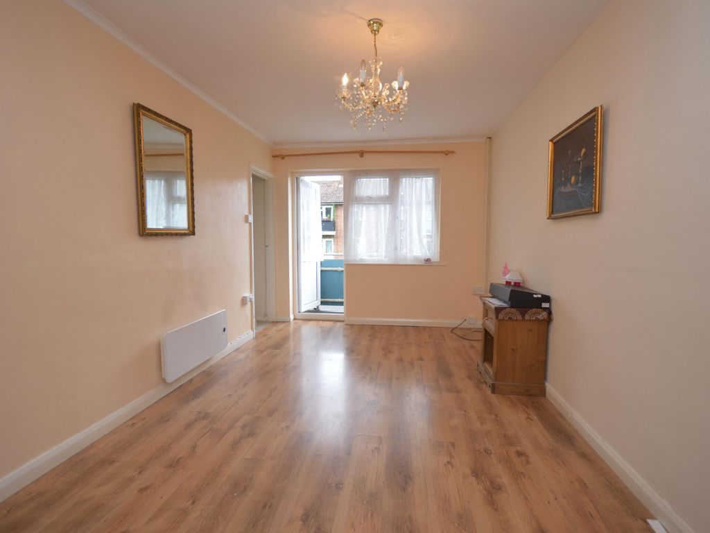 1 bed flat to rent in Dahlia Road, Kettering NN16 Zoopla